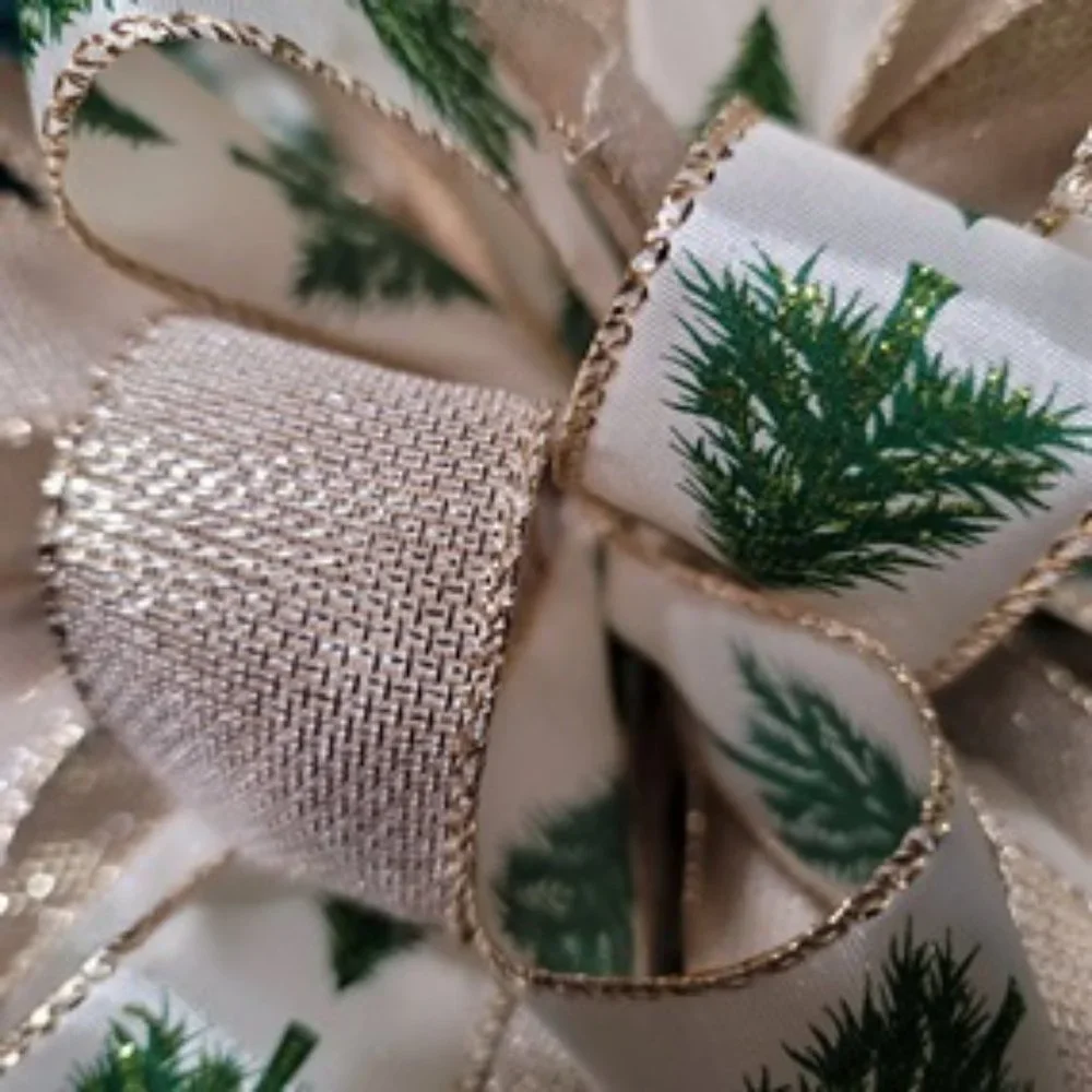 Christmas Tree‎ Bow Topper, Christmas Tree & Gold Ribbon 44 Loop Tree Topper Bow